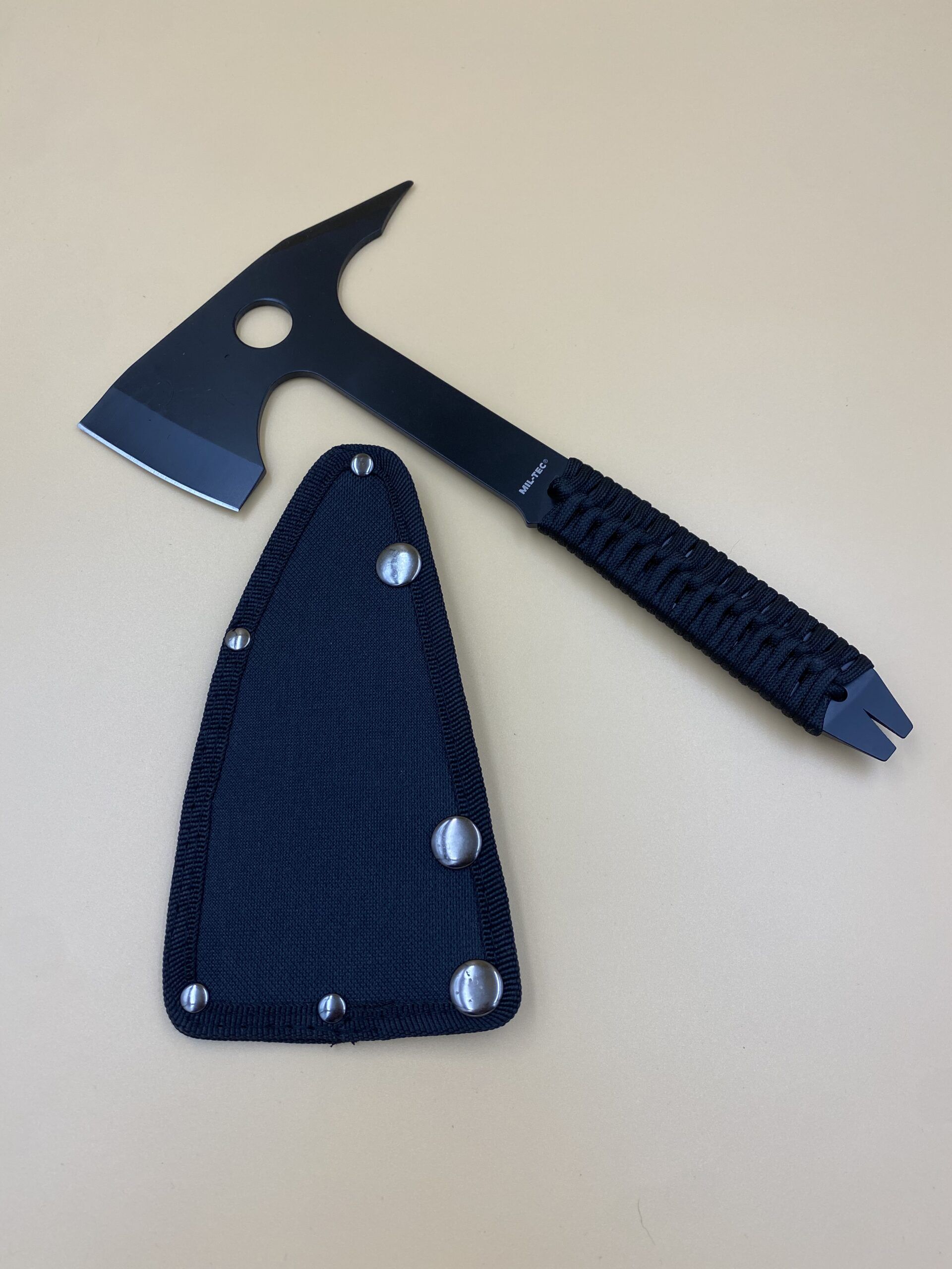 axt-parracord-schwarz